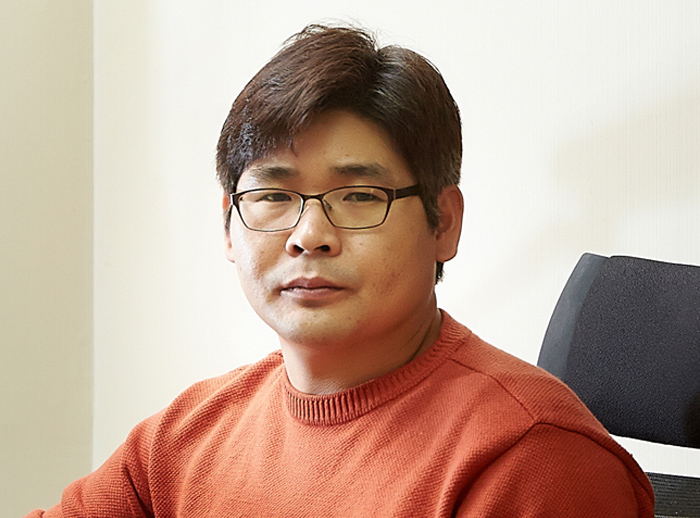 형은 어느 날 누나가 되어 돌아왔다