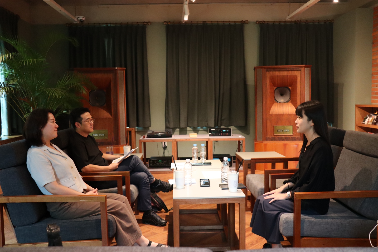 [문장웹진 특집좌담(비평)] 유동하는 세계, 대화하는 비평(가)들